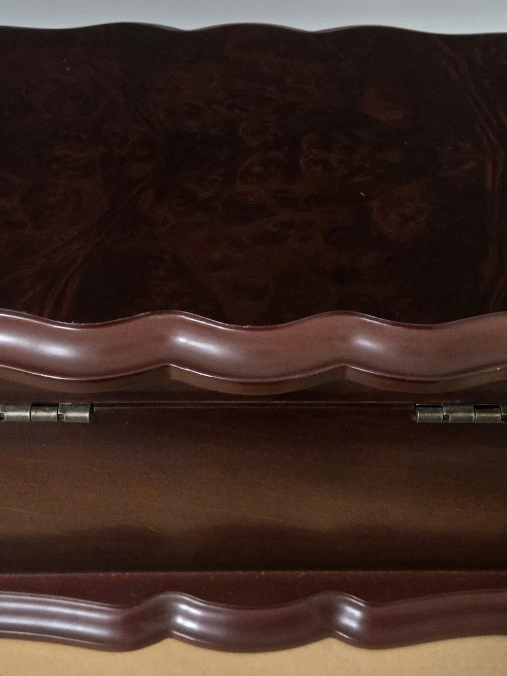 Vintage Bombay Wood Photo Frame in Rich Mahogany
